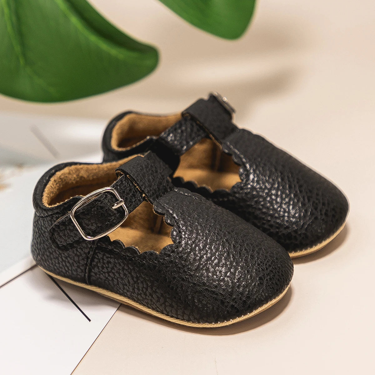 Anti-slip Shoes